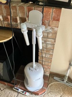 KARAOKE SYSTEM Microphone Speakers