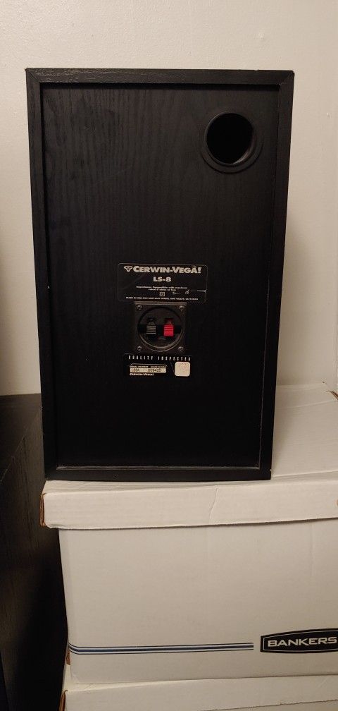 Cerwin Vega LS Bookeshelf Speakers