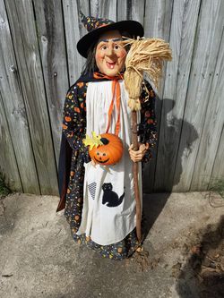 Life size wicked witch halloween decoration prop