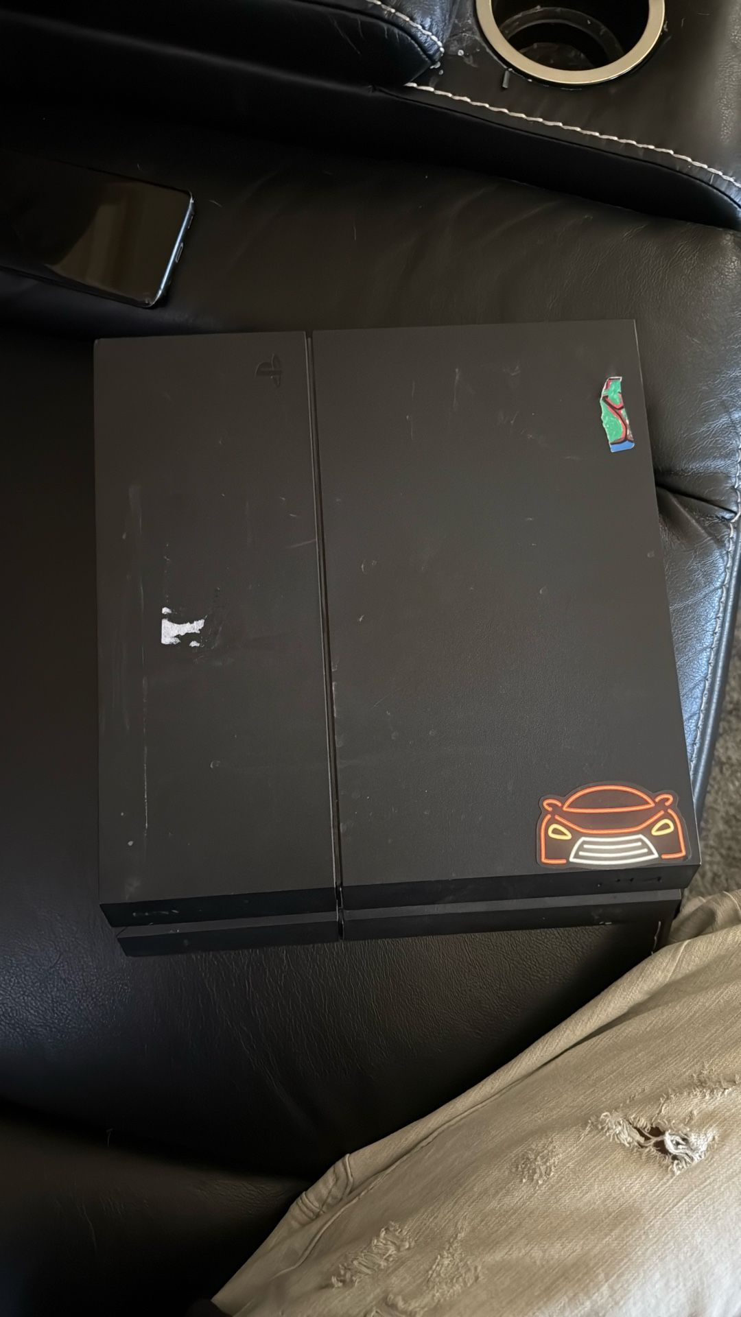 PS 4
