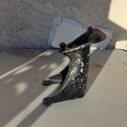 1934 Ford Spare Tire Bracket Parts