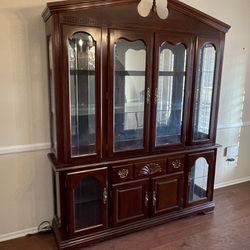 China cabinet With Working Lights 
