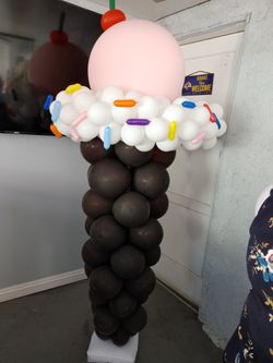 Ice Cream Cone Balloon Pillar