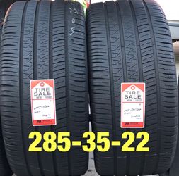 2 used tires 285/35/22 Pirelli SZ