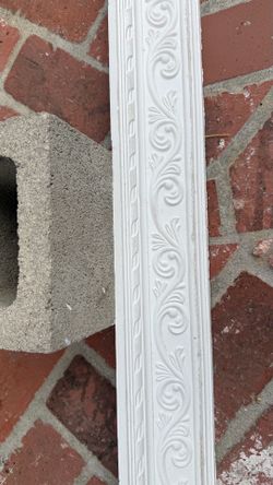Antique ceiling molding cast fiberglass
