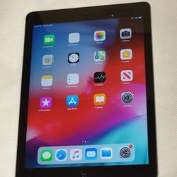 EXCELLENT CONDITION BLACK APPLE iPad AIR LOW PRICE