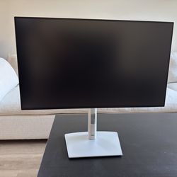 Dell UltraSharp U2424H 24 Inch Monitor