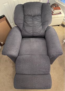 La-Z-Boy Recliner – Charcoal Gray