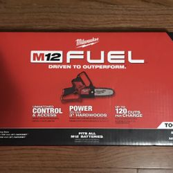 Milwaukee Fuel M12 Hatchet pruning saw tool only
