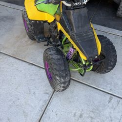 Suzuki Lt80