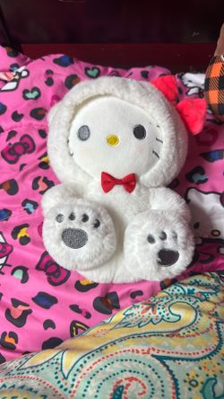 hello kitty plushie 