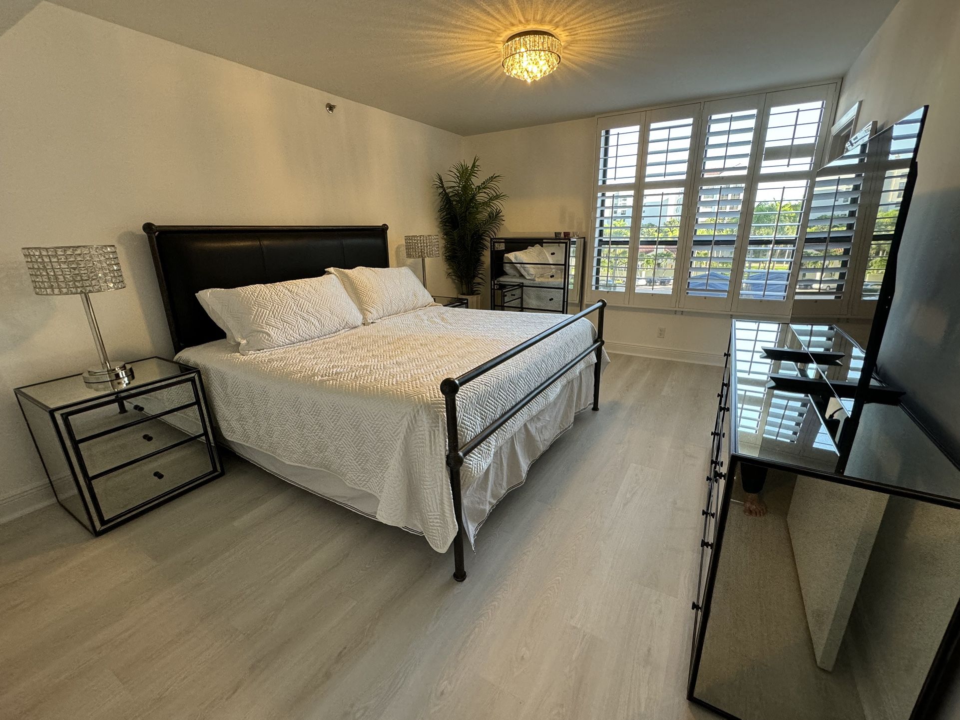 RH- Mirrored Bedroom Set