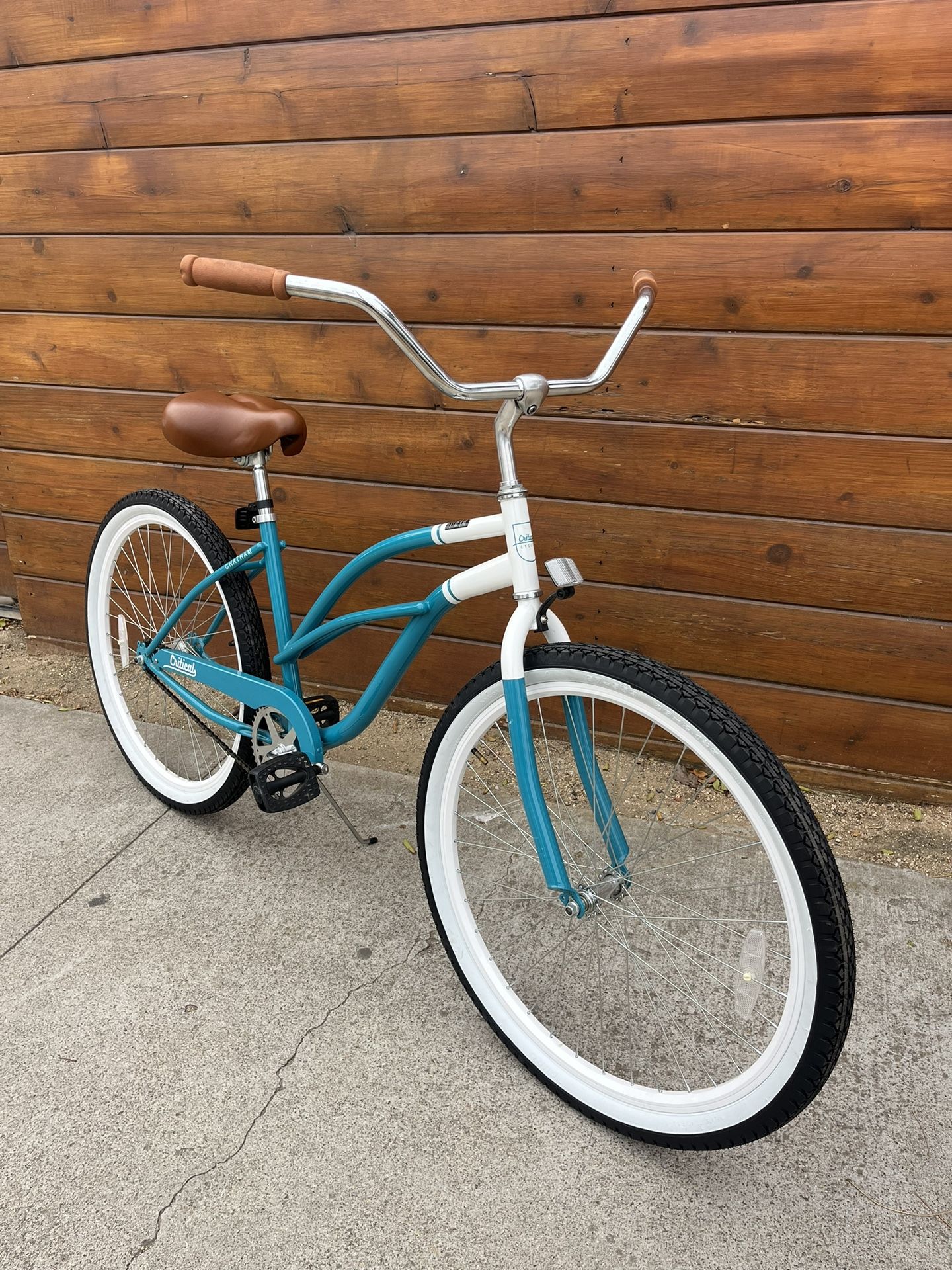 Critical Cycles “. Chatham “ 26 Inch Beach. Cruiser