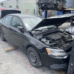 2014 VW Jetta for parts