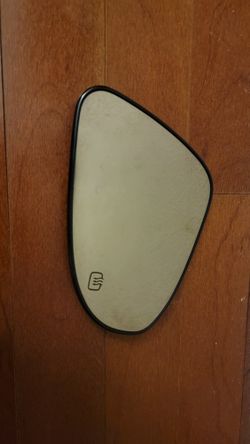 Left Mirror Glass - 2019-2021 Toyota Corolla

