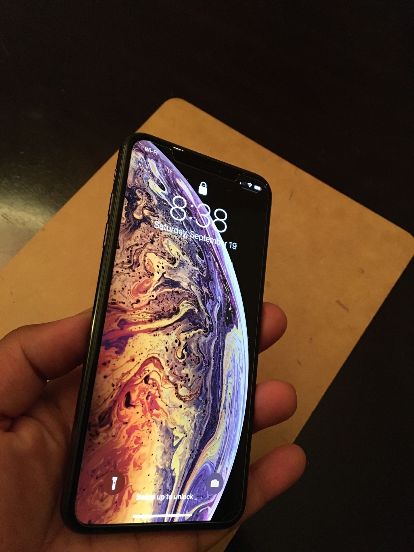 iPhone 📱 XS Max 256 GB with Otter Box case & clip