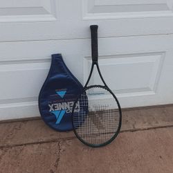 PRO KENNEX TENNIS RACKET