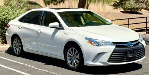 2017 Toyota Camry Hybrid