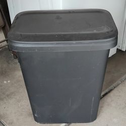 Kitchen Trash Can For 30 Gal Bag 