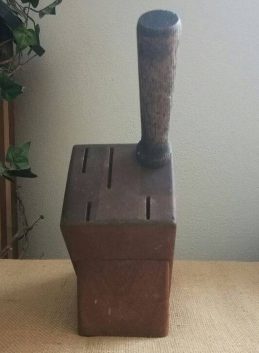 Wood Knife Block with Knife Sharpener