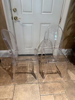 Acrylic Transparent Ghost Chairs
