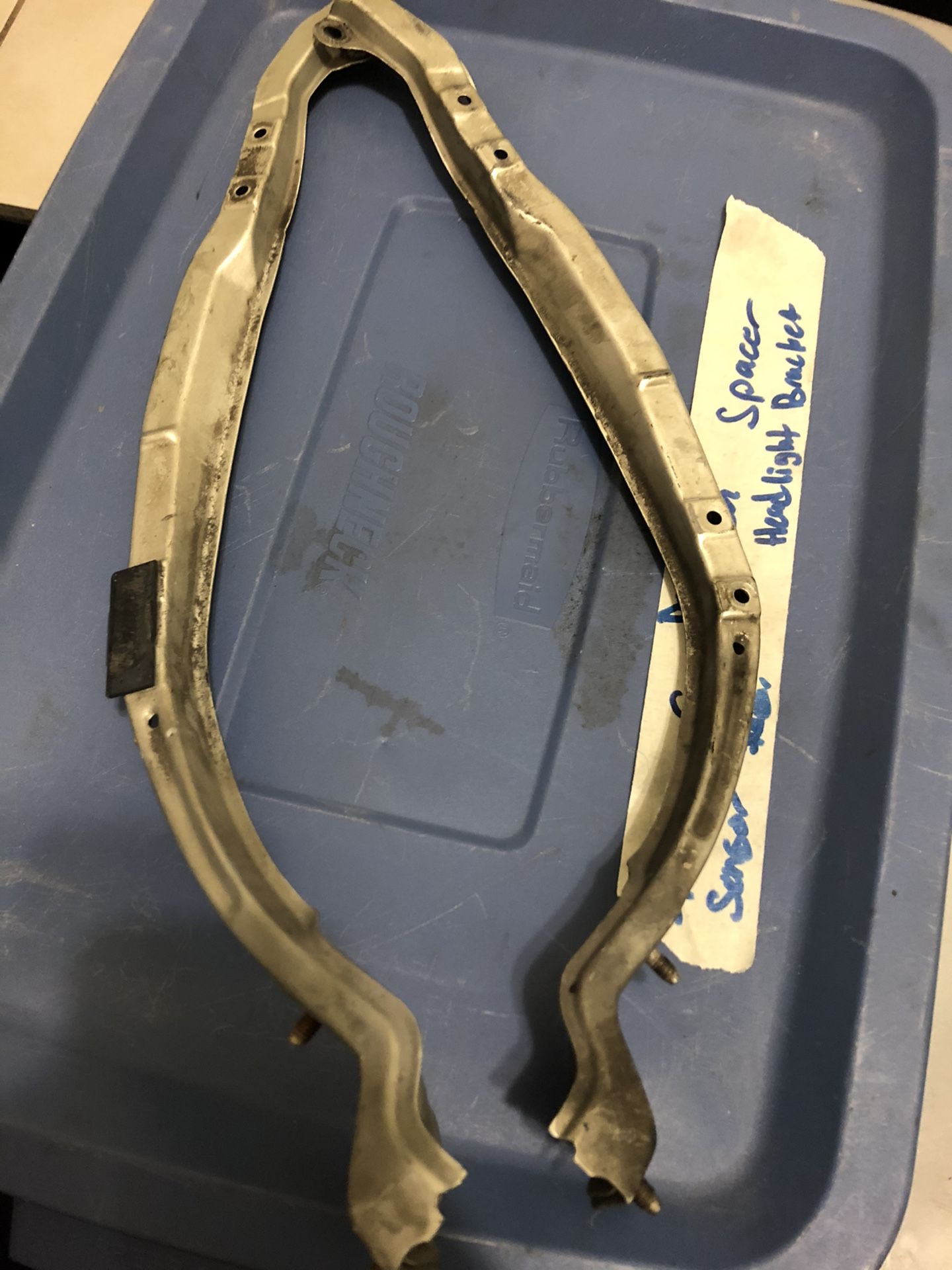 is300 head light brackets