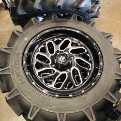 Atv UTV fuel triton 20” wheels 35” tires Polaris