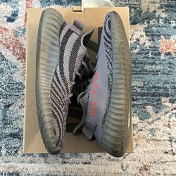 Adidas Yeezy boost 350 V2 - Beluga 2.0 Size 9 M
