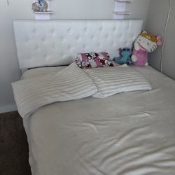 Full Size Bed