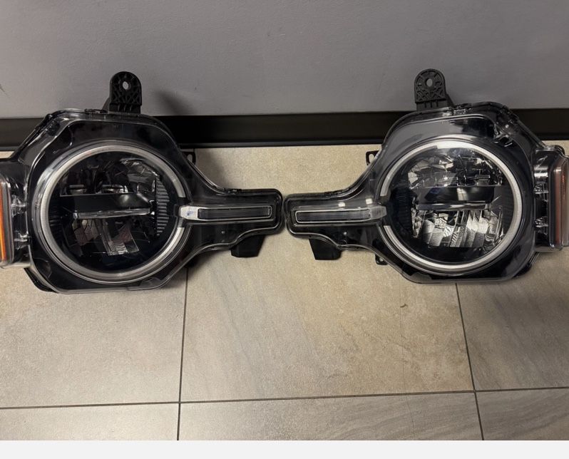 2024,2025 Bronco Headlights