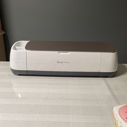 Cricut Maker
