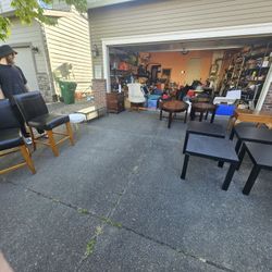 Sale ! Each Item 10$ Today ( Small IKEA Coffee Table 5$)