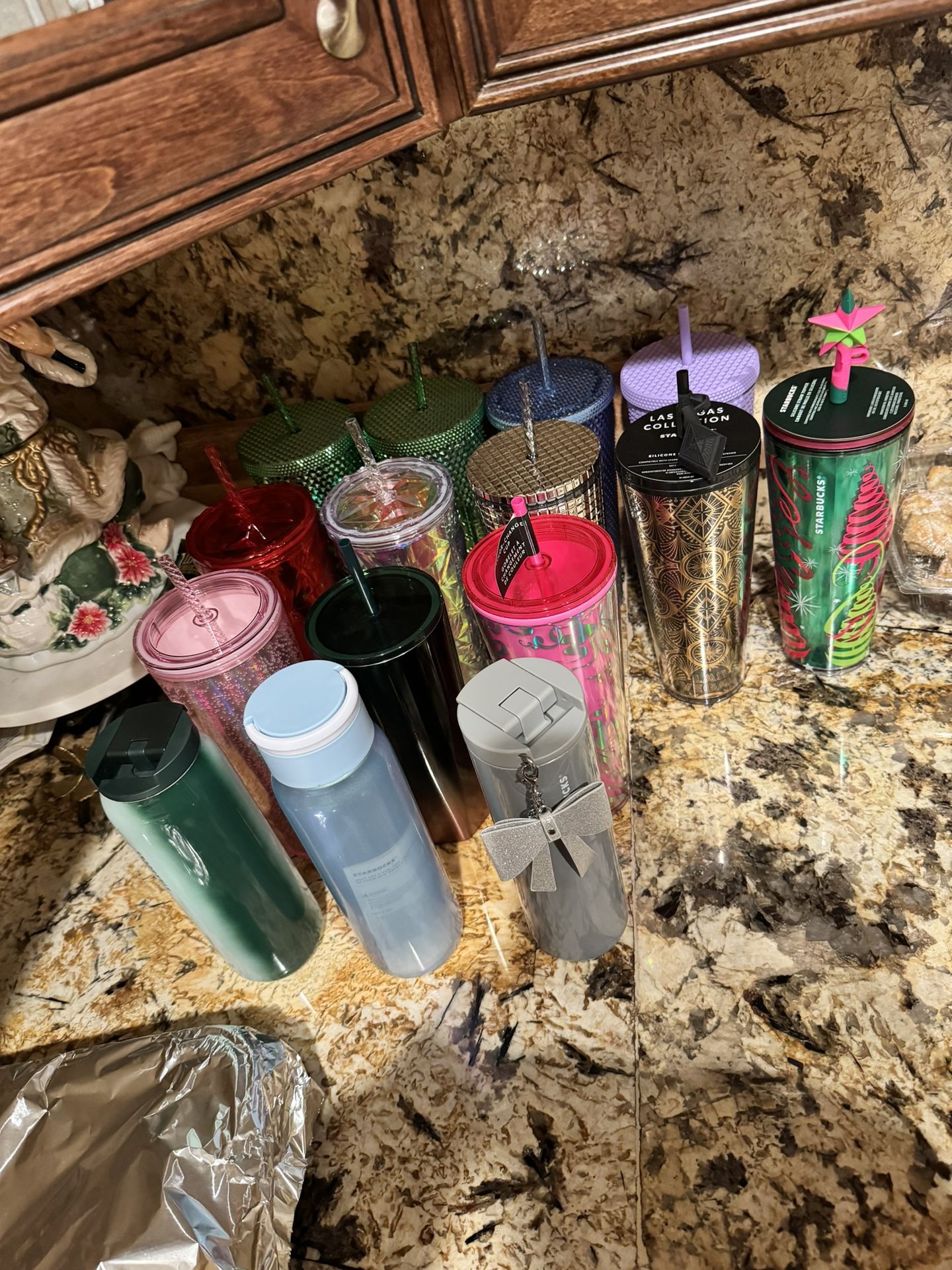 Starbucks Cups 