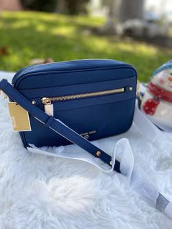 New!!!! Michael Kors Crossbody 