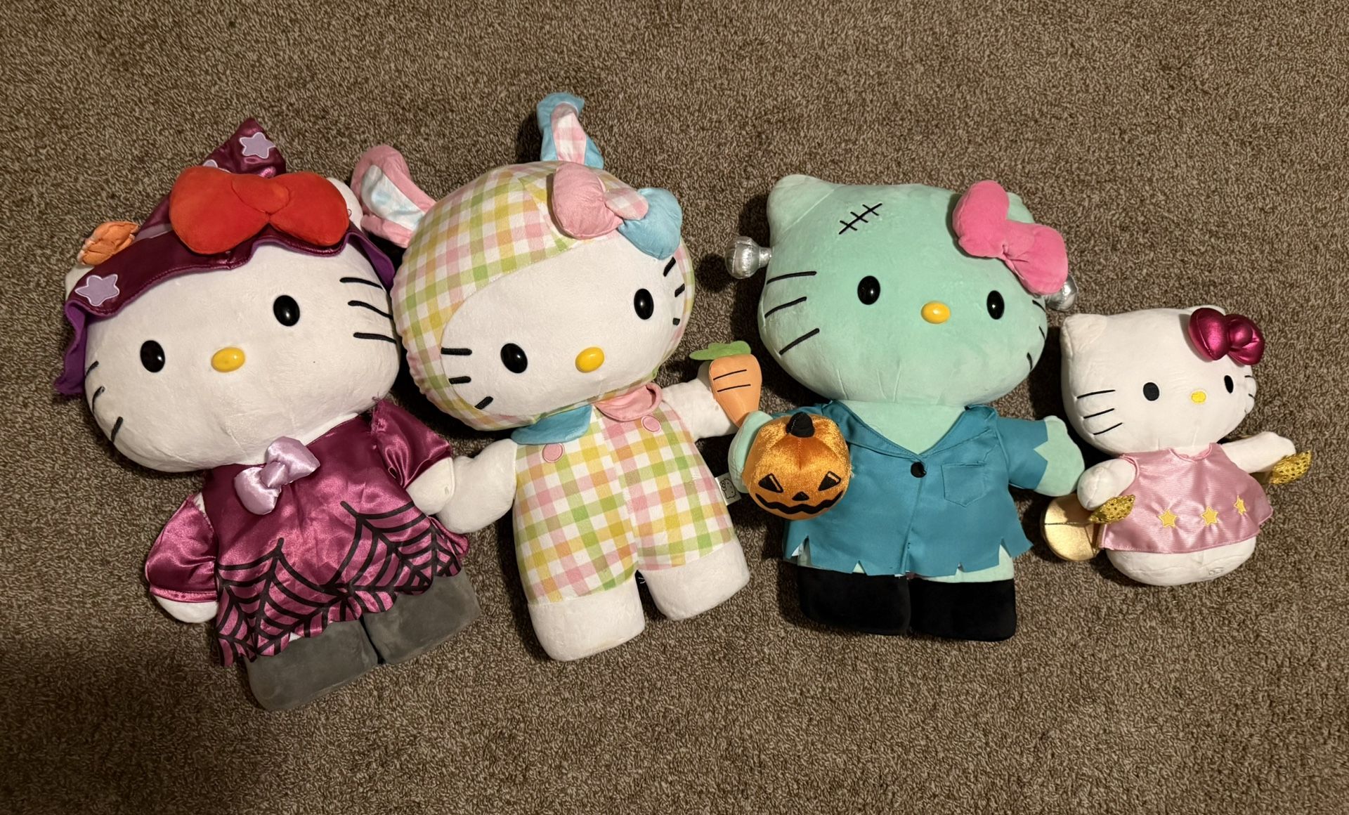 HK Greeters/Plush