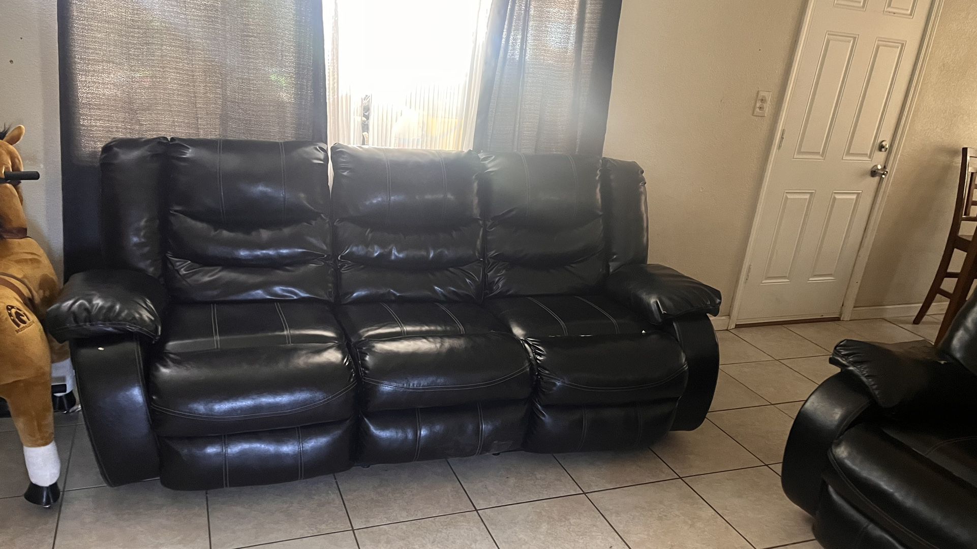 Two Set Black Recliner Couches