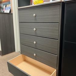 Five Drawers Dresser
