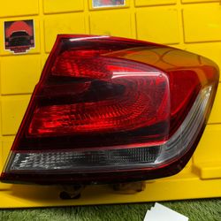 2013 To 2015 Honda Civic Right Passenger RH Side Tail Light 