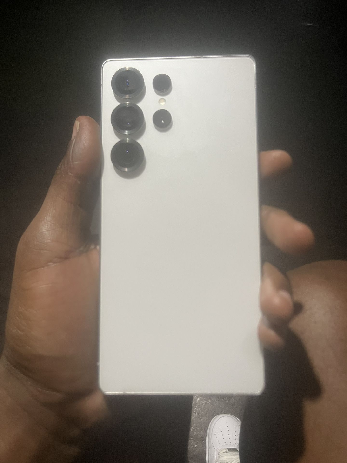 Samsung Ultra 25