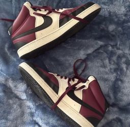 Nike burgundy and cream mid top 9.5 women