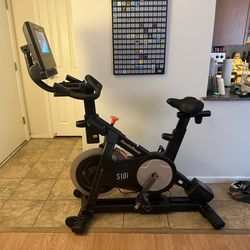 Nordic track S10i commercial studio cycle bike
