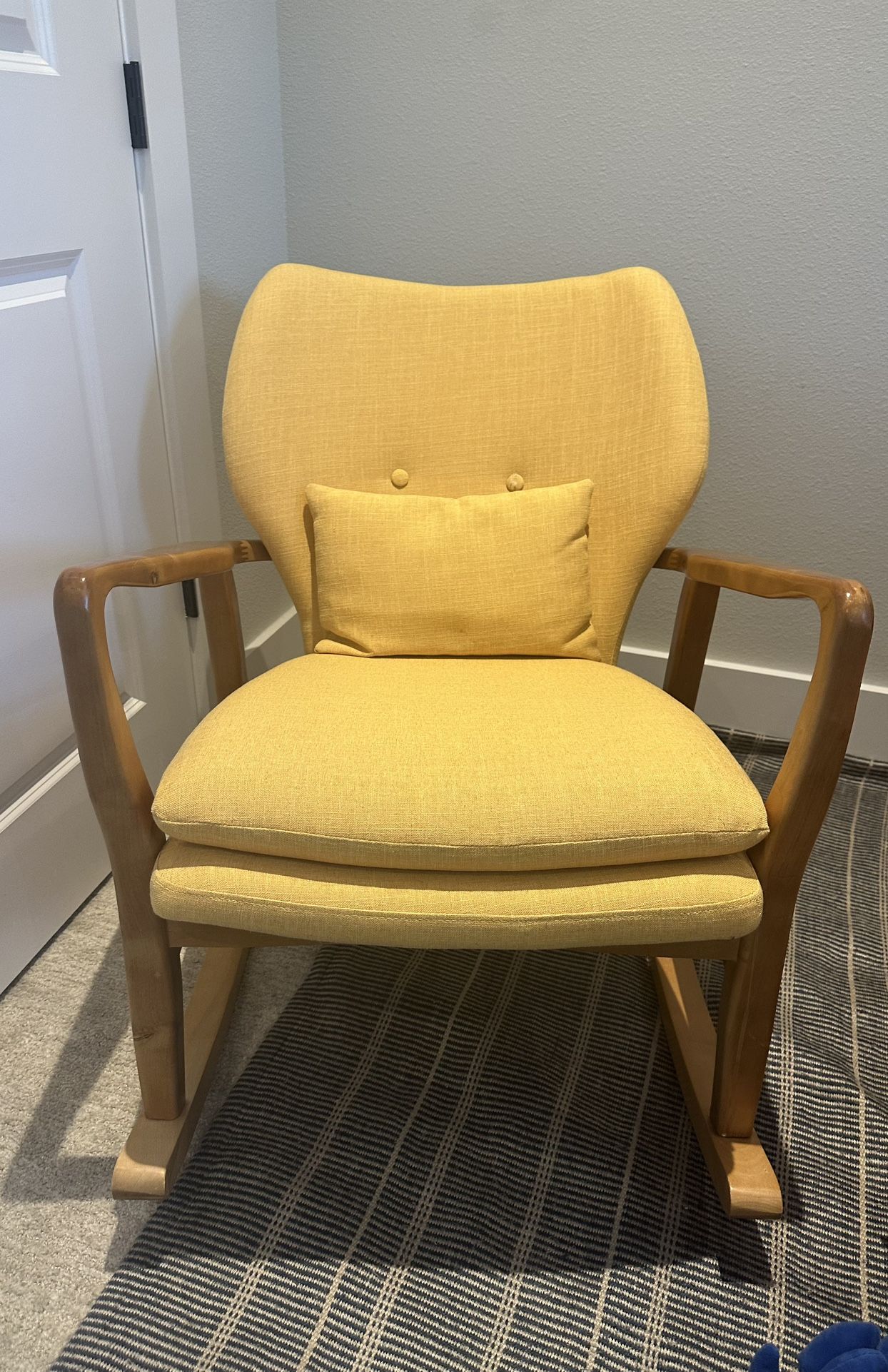 Golden/Yellow Rocking Chair