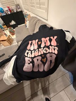 In my pregnancy era sweater - XL