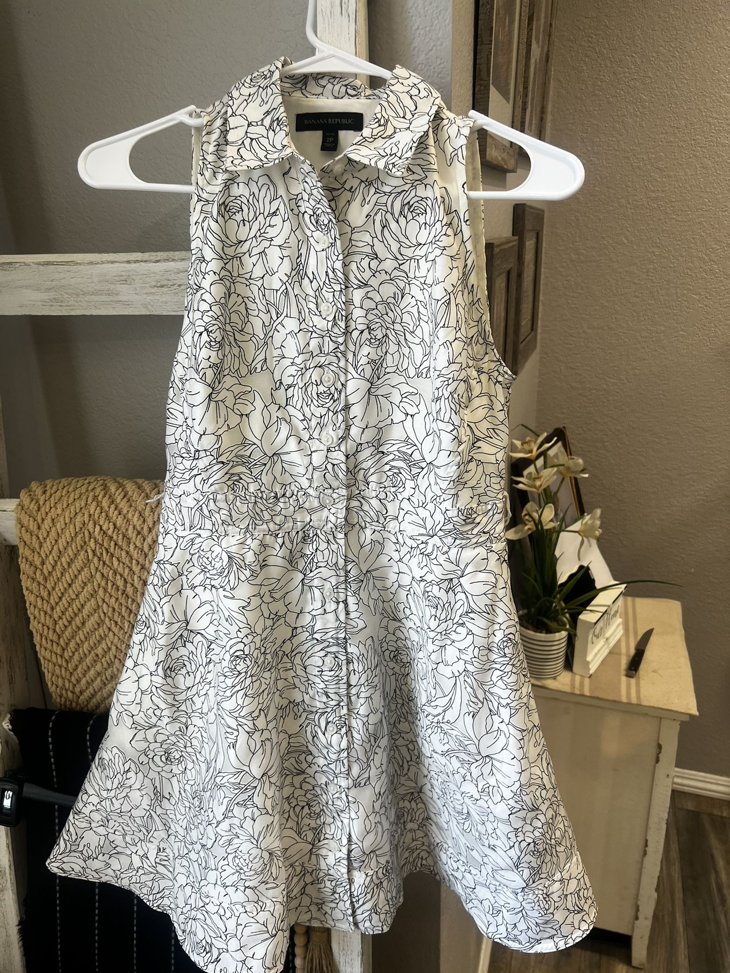 Banana Republic Dress Size Small