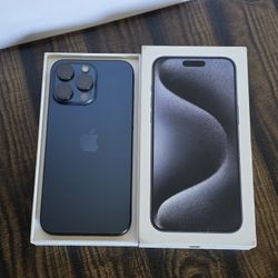 iPhone 15 Pro Max 256GB Unlocked