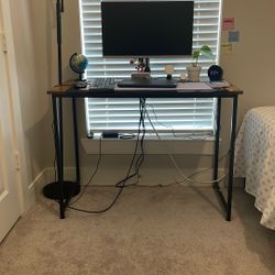 Small Computer Desk for Home Office