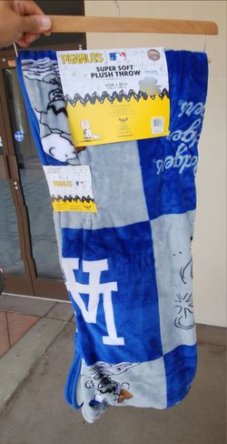 LA Dodgers Snoopy Blanket