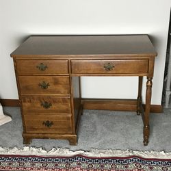 Vintage 1960’s Ethan Allen Student/Writing Desk