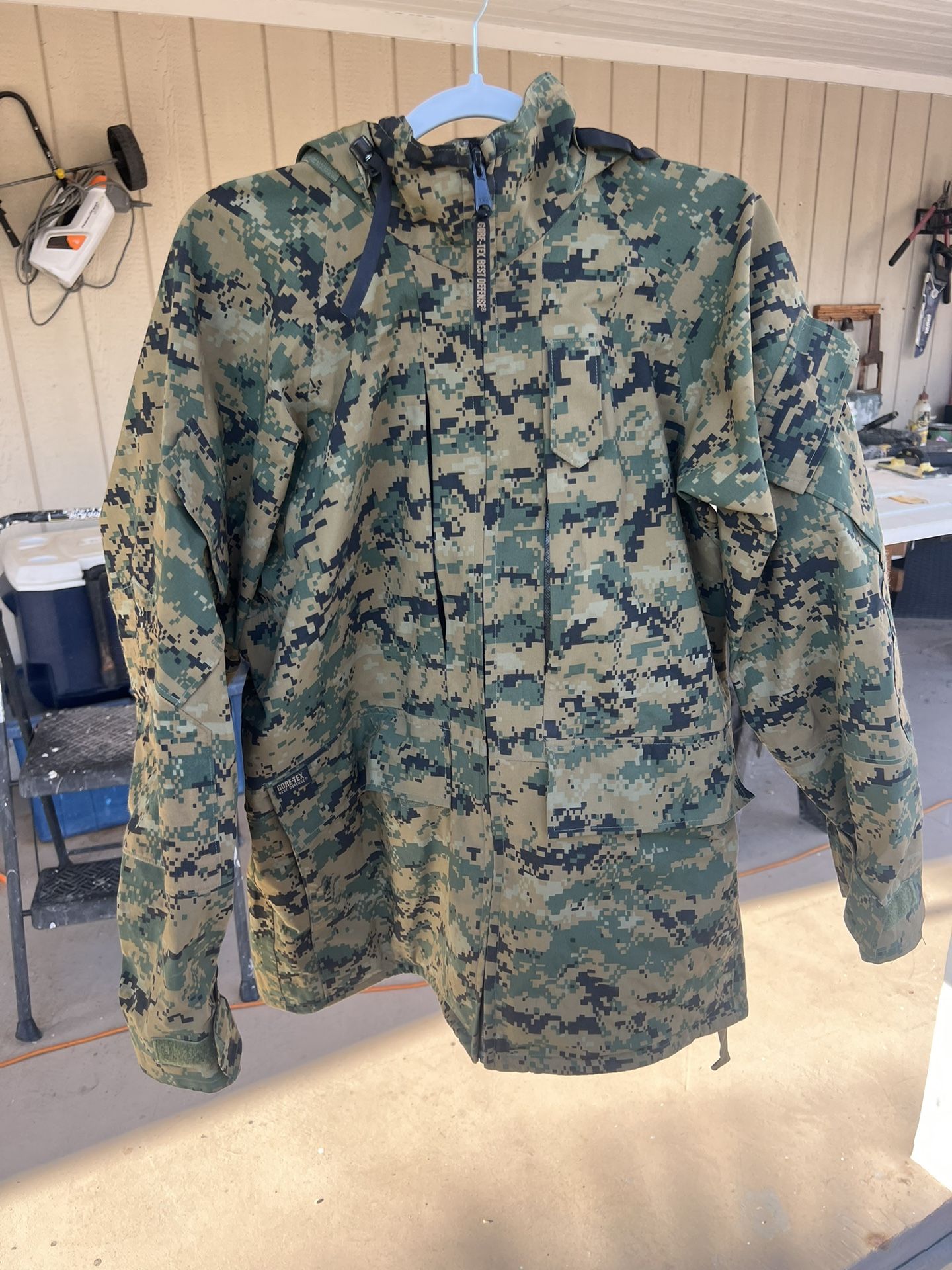 Marine Corps MARPAT Woodland, Digital Camouflage, Gore-Tex Light Weight Rain jacket