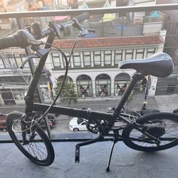 FAST SALE! Dahon Speed Uno Single-Speed Folding Bike - City Commuter Ready!